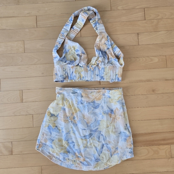 Abercrombie & Fitch Scrunchie Skirt Set Size Medium Top & Small Bottom Floral - Picture 2 of 7